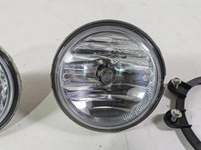 Load image into Gallery viewer, 2018 Indian Chieftain Dark Horse Front L+R Spot Fog Light Lamp Set 2412296 | Mototech271
