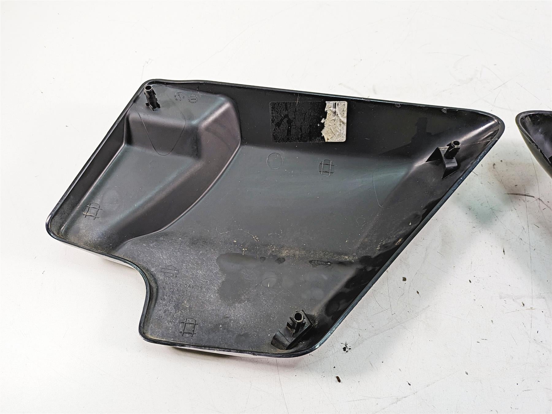 2011 Harley Touring FLHR Road King Side Cover Fairing Set 66048-09A 66250-09 {{ shop.shopifyCountryName }} - Mototech271