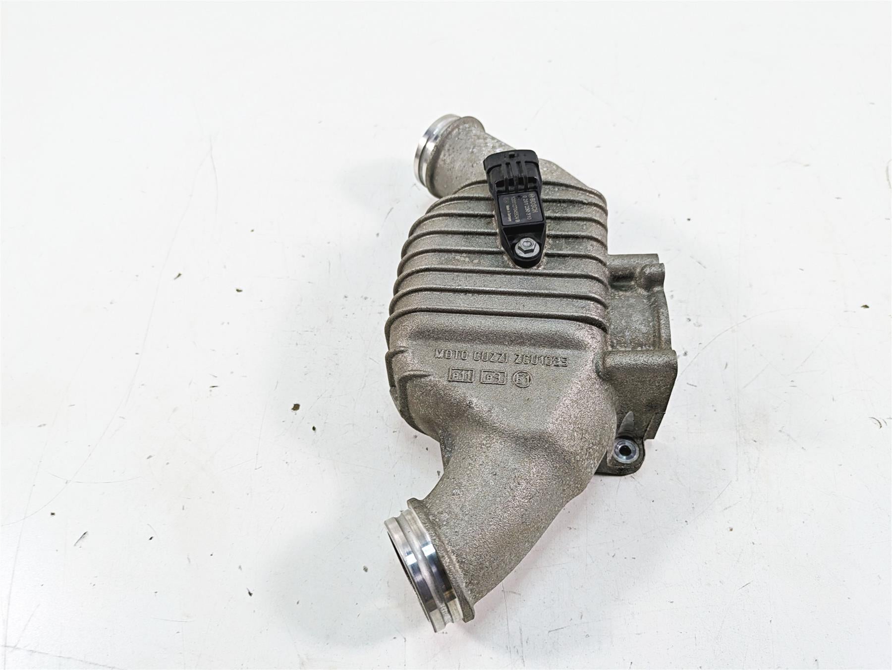 2014 Moto Guzzi California 1400 T Intake Compensator Volume 2A000030 886646 {{ shop.shopifyCountryName }} - Mototech271