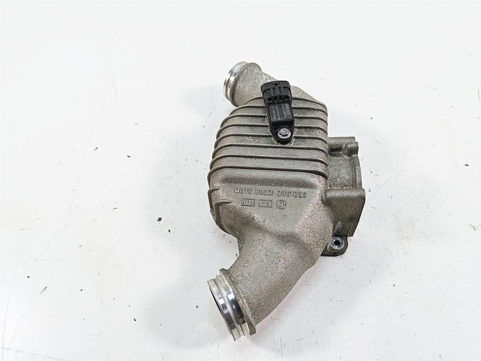 2014 Moto Guzzi California 1400 T Intake Compensator Volume 2A000030 886646 {{ shop.shopifyCountryName }} - Mototech271