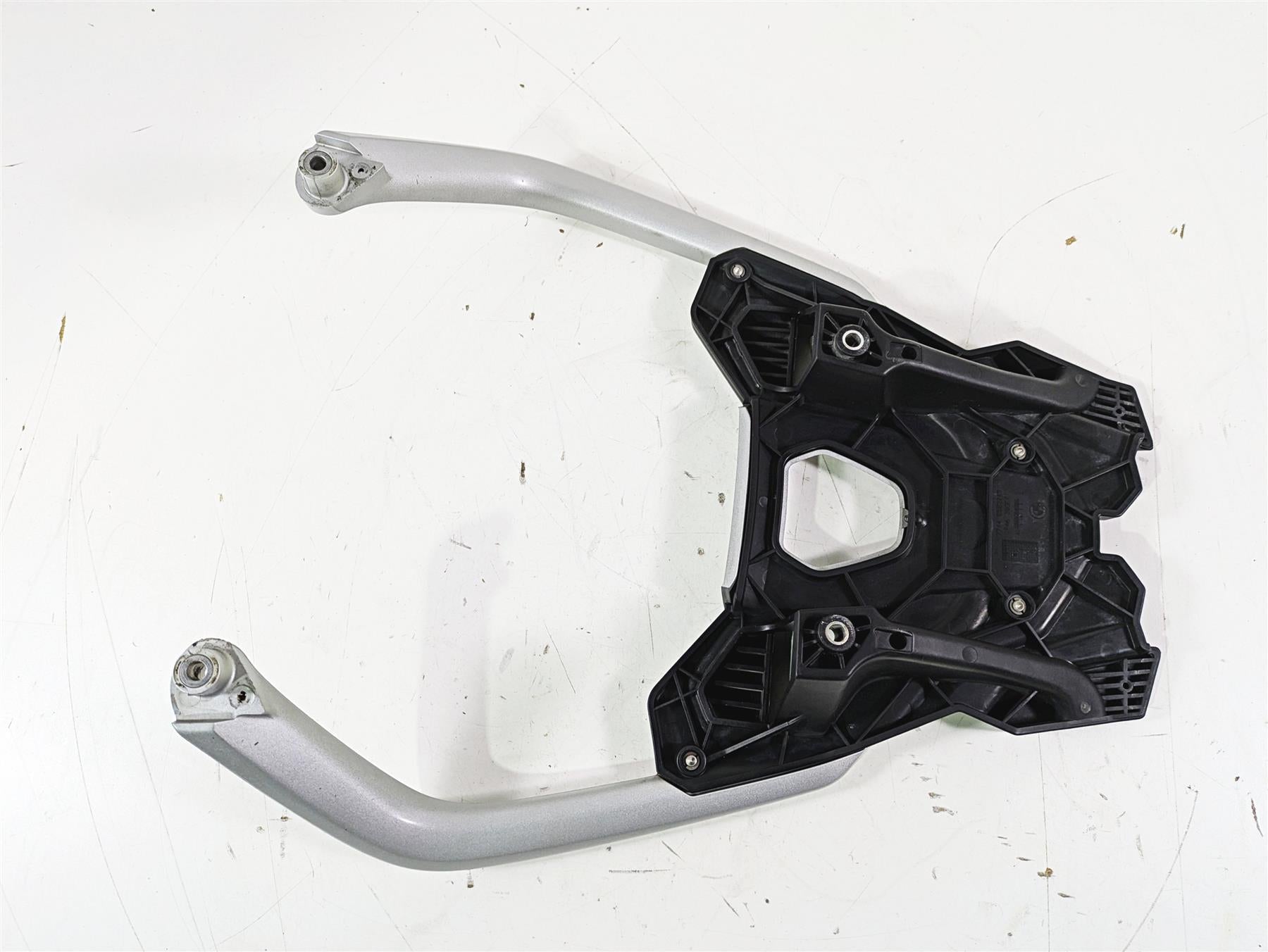 2016 BMW R1200GS GSW K50 Rear Grab Handle & Rack -Rash 46548536955 {{ shop.shopifyCountryName }} - Mototech271