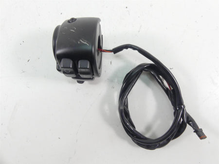 2021 Harley Softail FLSB Sport Glide Left Hand Cruise Control Switch 71500288 {{ shop.shopifyCountryName }} - Mototech271