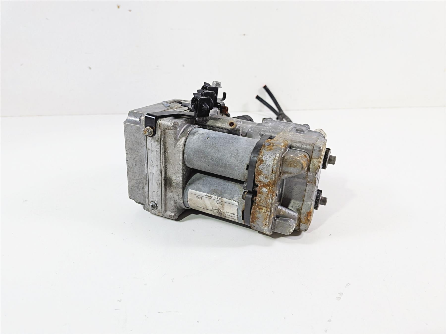 2002 BMW K1200LT 89V3 Integral Abs Control Module Pump -READ 34517728205 {{ shop.shopifyCountryName }} - Mototech271