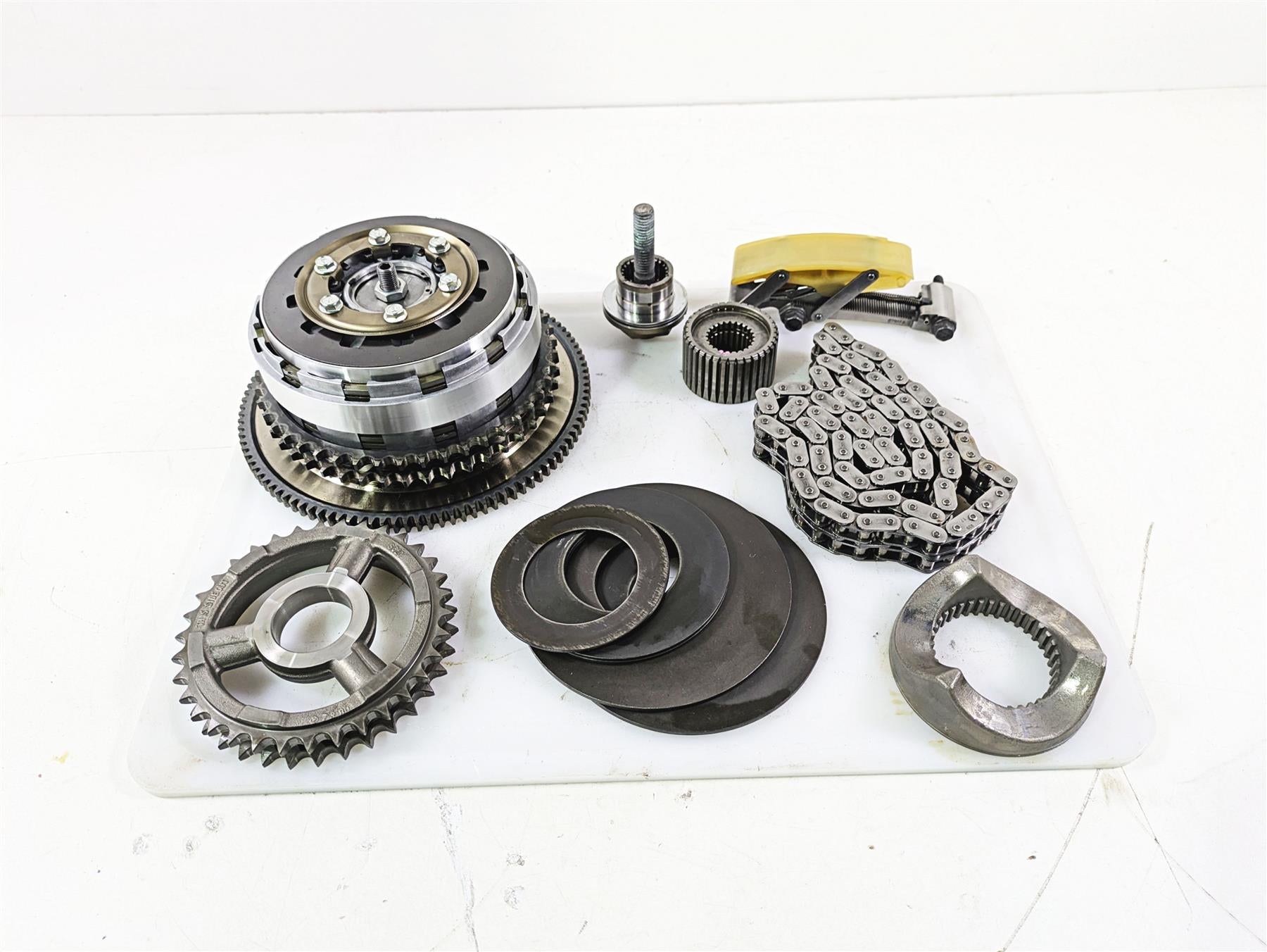 2017 Harley FLS Softail Slim Primary Drive Clutch Kit - Good Shape 37816-11 {{ shop.shopifyCountryName }} - Mototech271