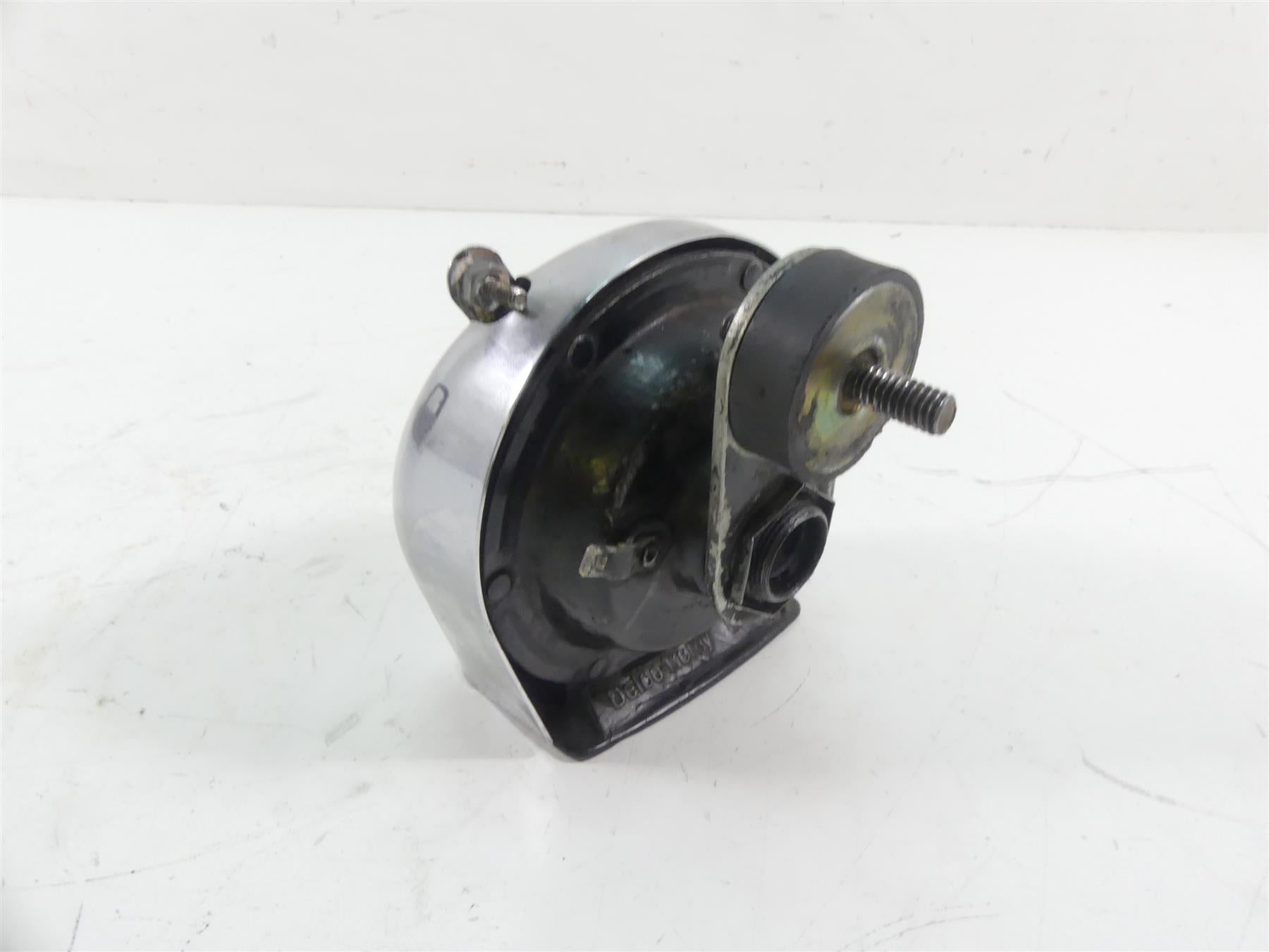 1989 Harley Touring FLTC Tour Glide Horn + Chrome Cover 69017-76 {{ shop.shopifyCountryName }} - Mototech271