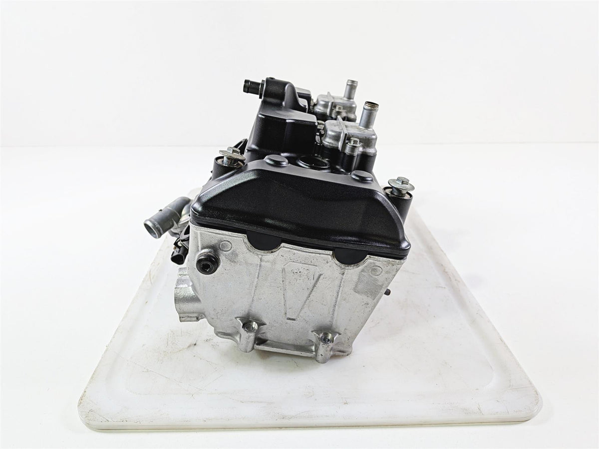 2017 Honda CBR600RR PC40 Cylinder Head & Valve Cover - READ 12010-MFJ-A40 {{ shop.shopifyCountryName }} - Mototech271
