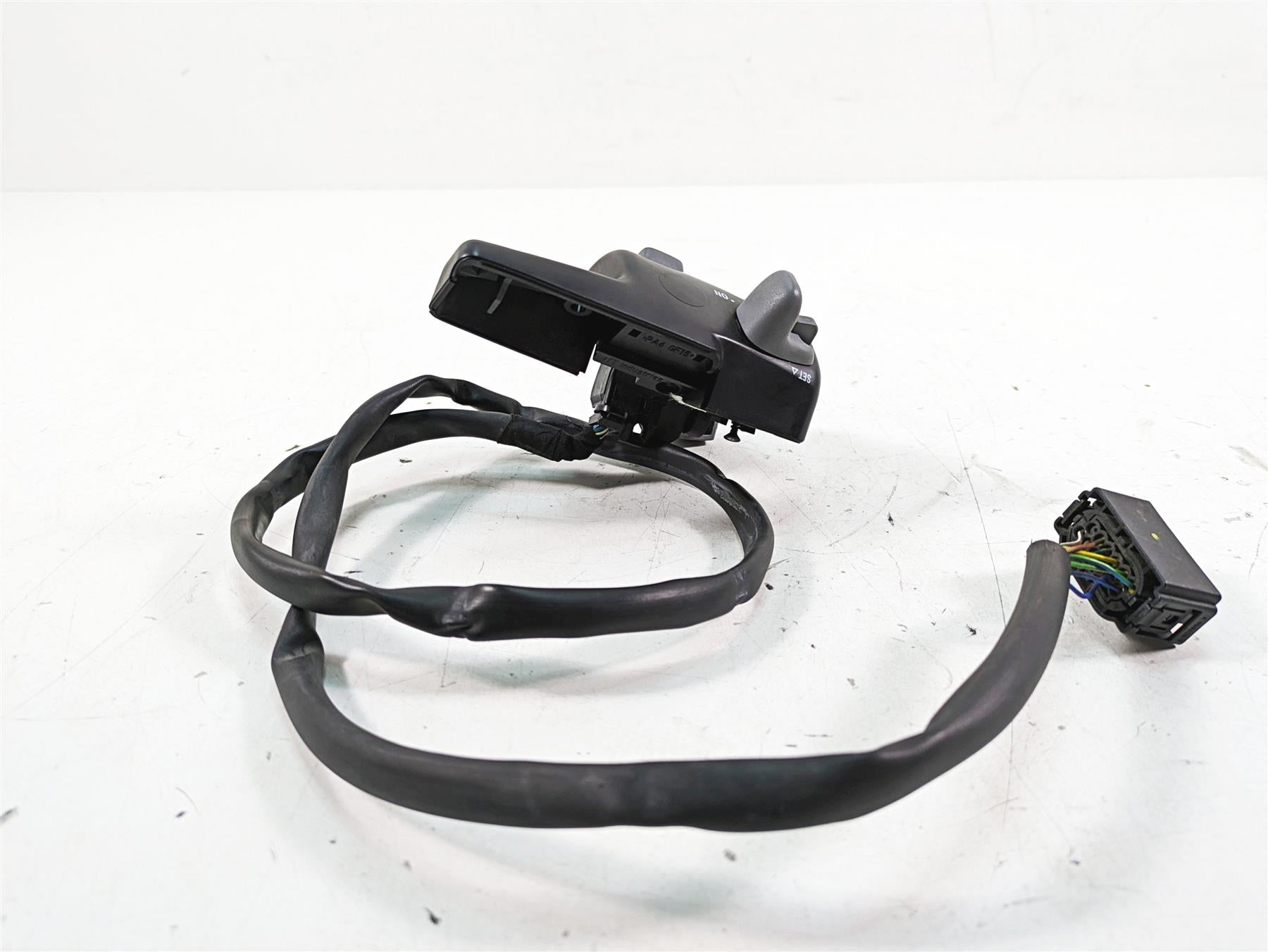 2007 BMW R1200RT K26 Left Hand Control Switch Cruise 61317697793 61317708333 {{ shop.shopifyCountryName }} - Mototech271