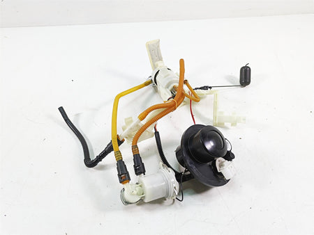 2019 Harley Touring FLHX Street Glide Fuel Gas Petrol Pump 62908-08 75069-08D {{ shop.shopifyCountryName }} - Mototech271