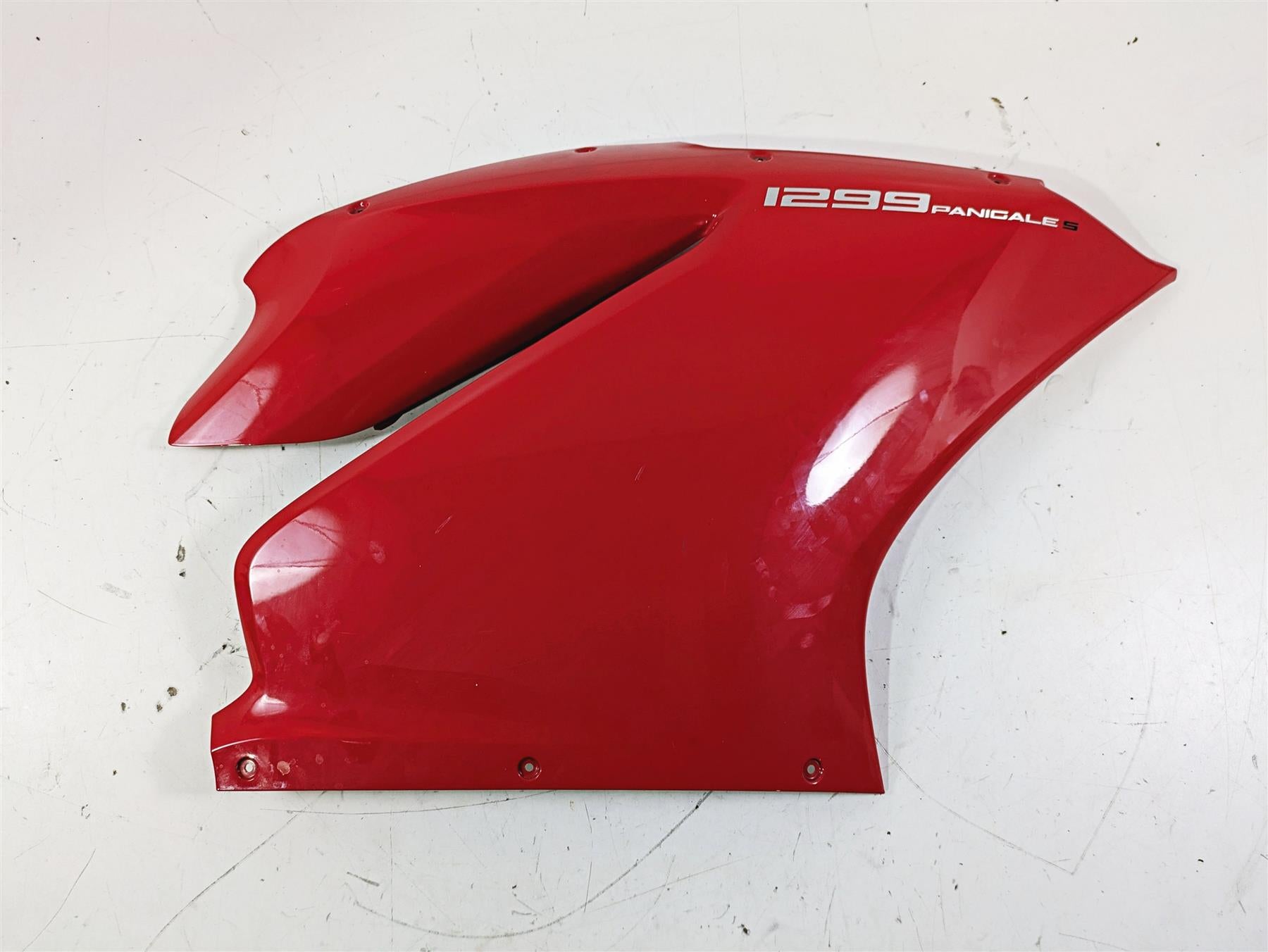 2015 Ducati Panigale 1299 S Oem Upper Right Main Fairing Cover 48017141A {{ shop.shopifyCountryName }} - Mototech271
