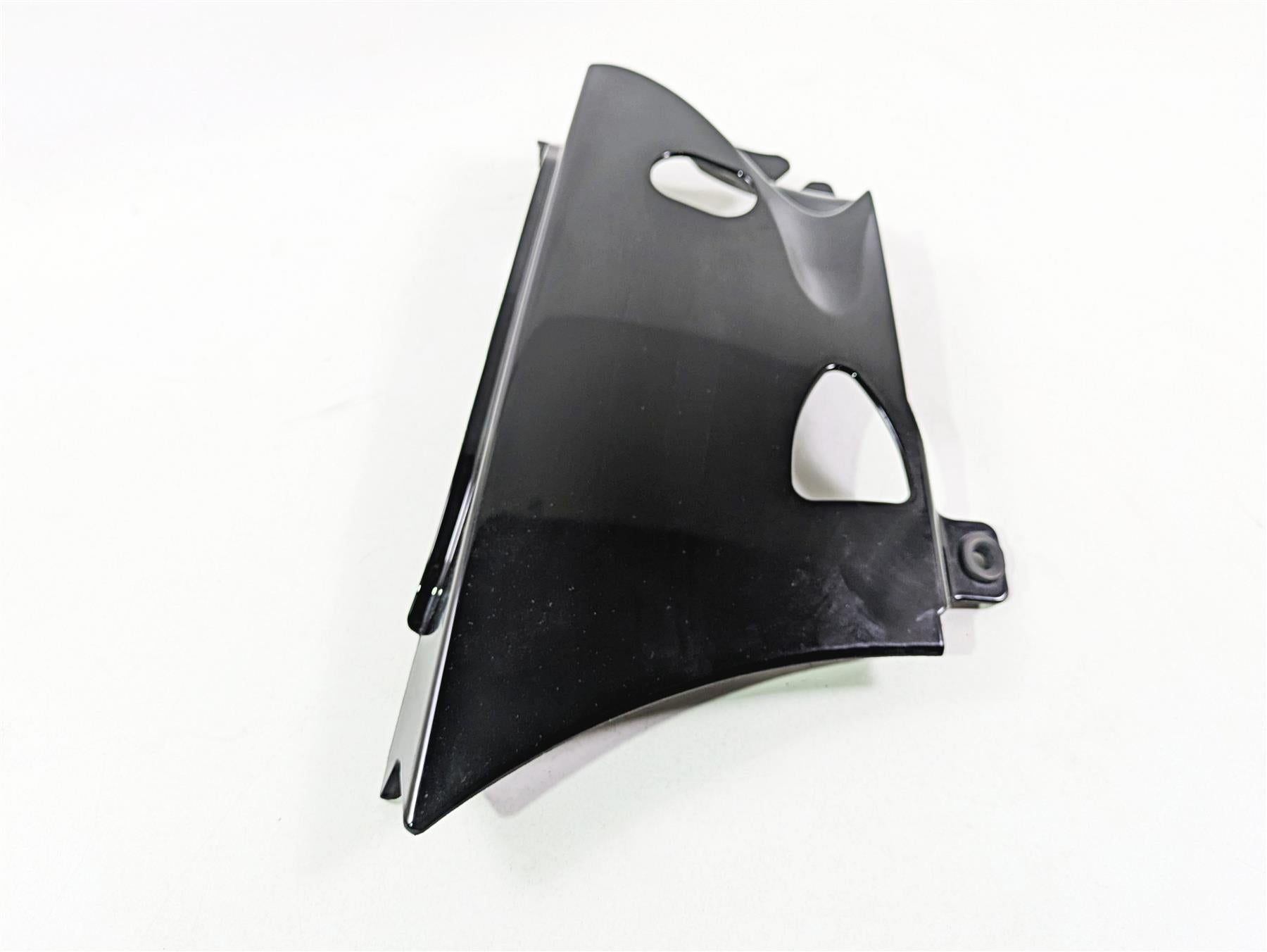 2017 Indian Chieftain Limited Right Lower Side Cover Fairing - Black 5450418 {{ shop.shopifyCountryName }} - Mototech271