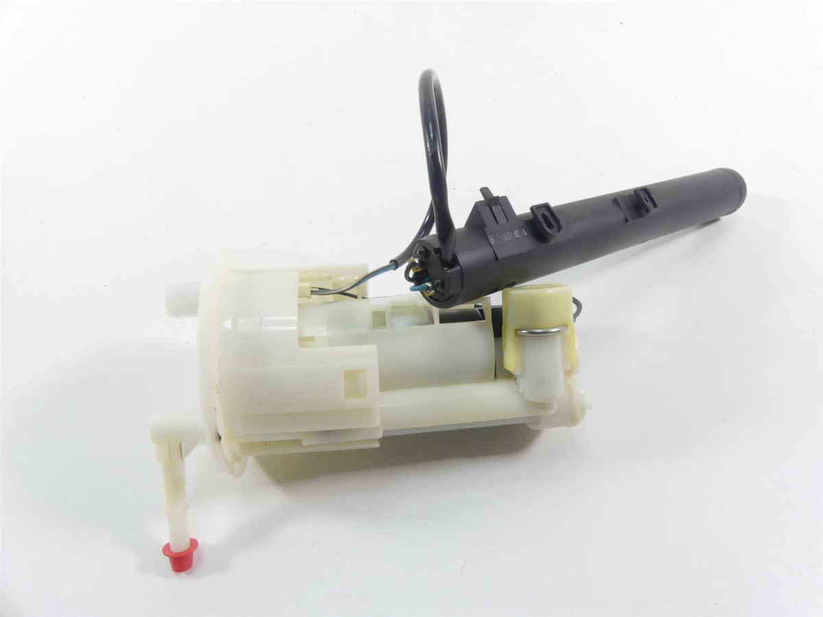 2013 Triumph Street Triple 675R Fuel Gas Pump & Level Sending Unit T2400735 {{ shop.shopifyCountryName }} - Mototech271