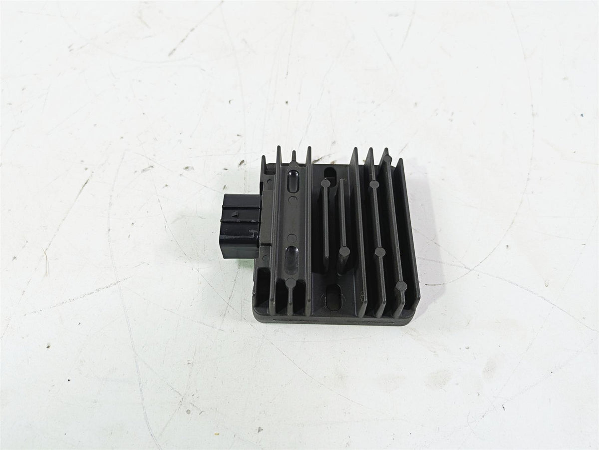 2004 Honda Aquatrax R-12X Rectifier Voltage Regulator 31600-HW1-671 SH700-12 {{ shop.shopifyCountryName }} - Mototech271