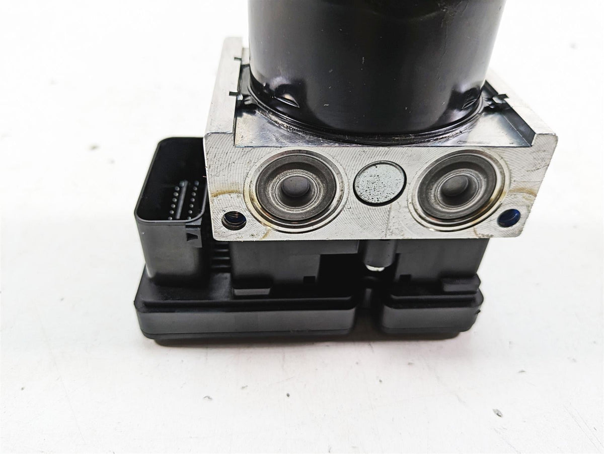 2014 Moto Guzzi California 1400 T Abs Brake Pump Pressure Unit Module 887696 {{ shop.shopifyCountryName }} - Mototech271