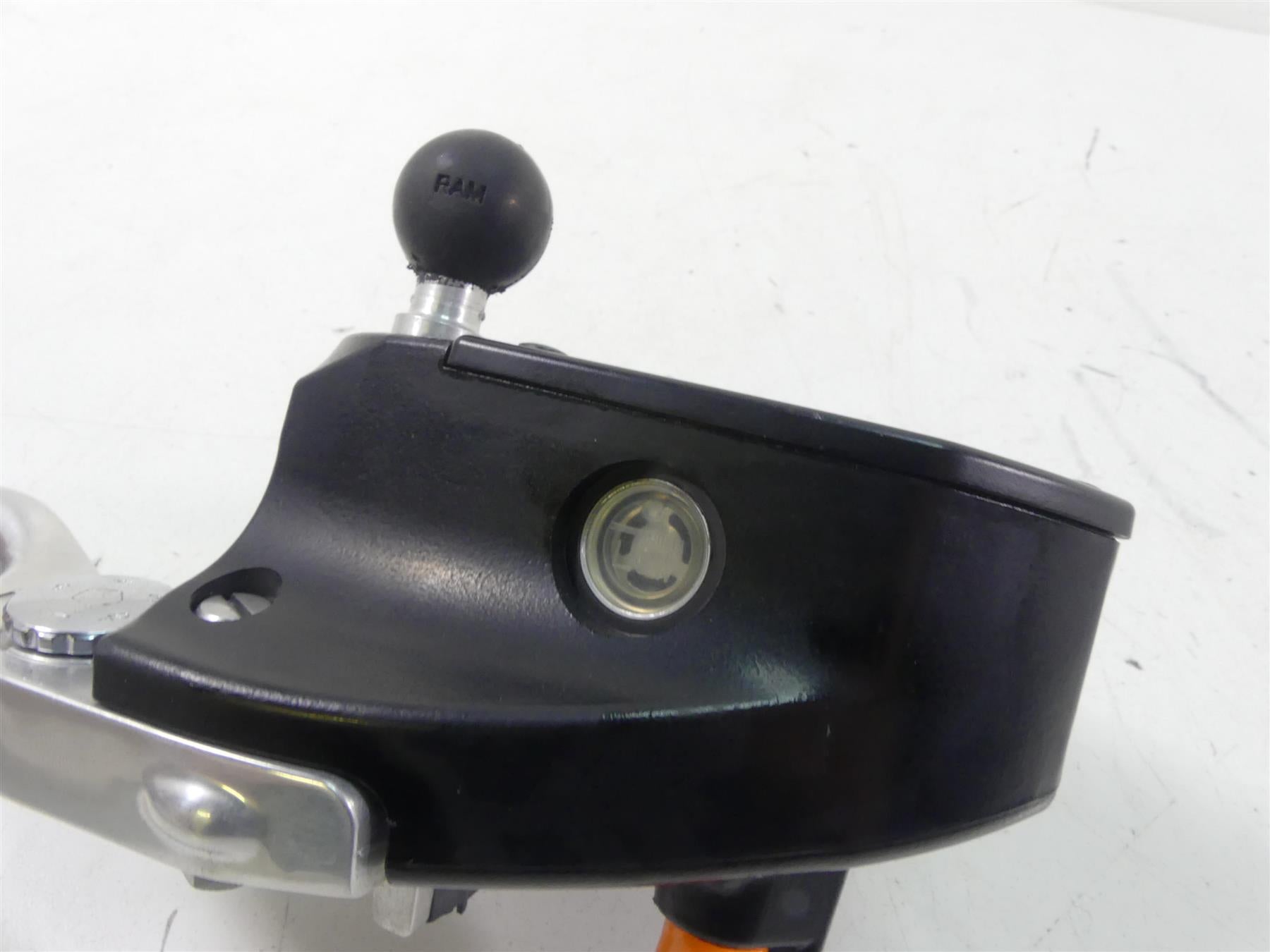 2011 Victory Vision Tour Front Brake Master Cylinder + Lever 1911378 1912685 {{ shop.shopifyCountryName }} - Mototech271