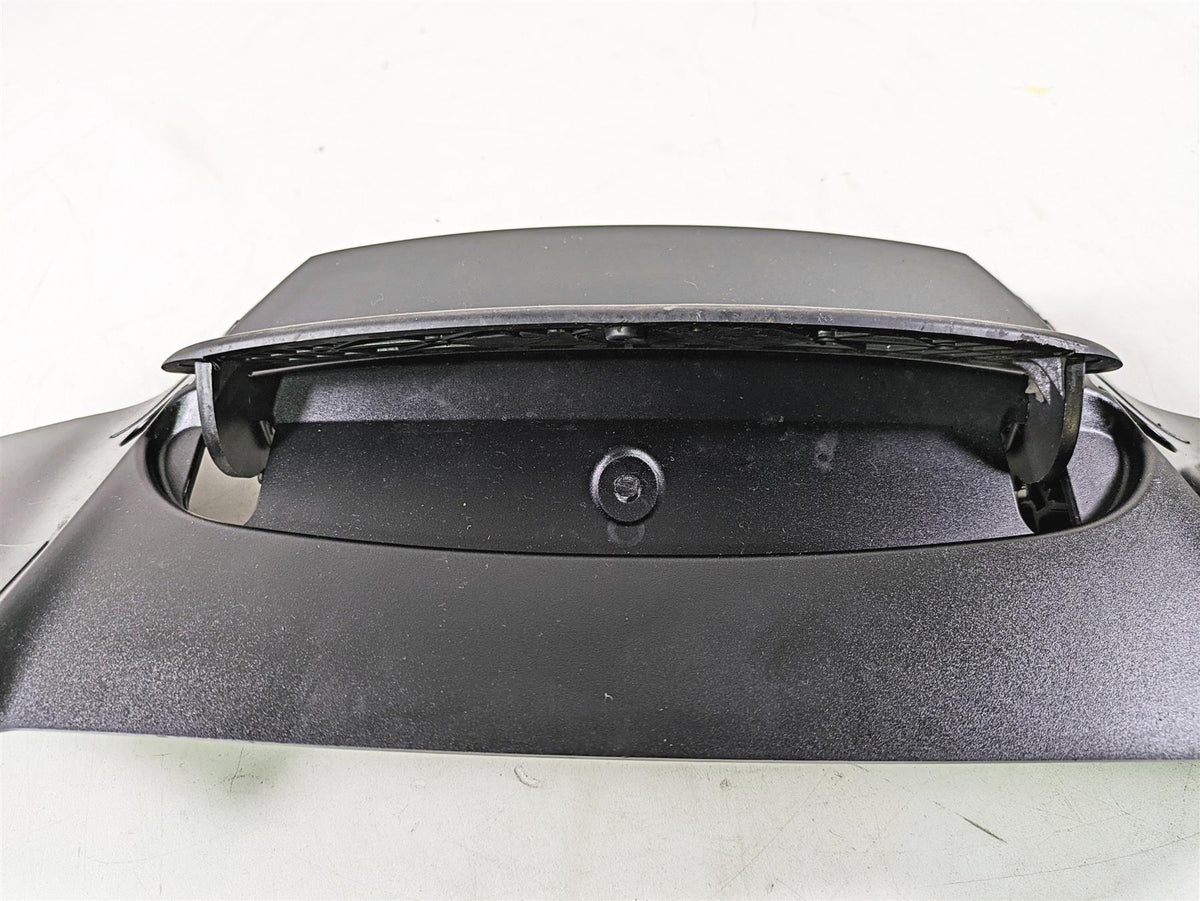 2017 Harley Touring FLTRXS Road Glide Center Upper Air Vent & Cover 29200044 {{ shop.shopifyCountryName }} - Mototech271