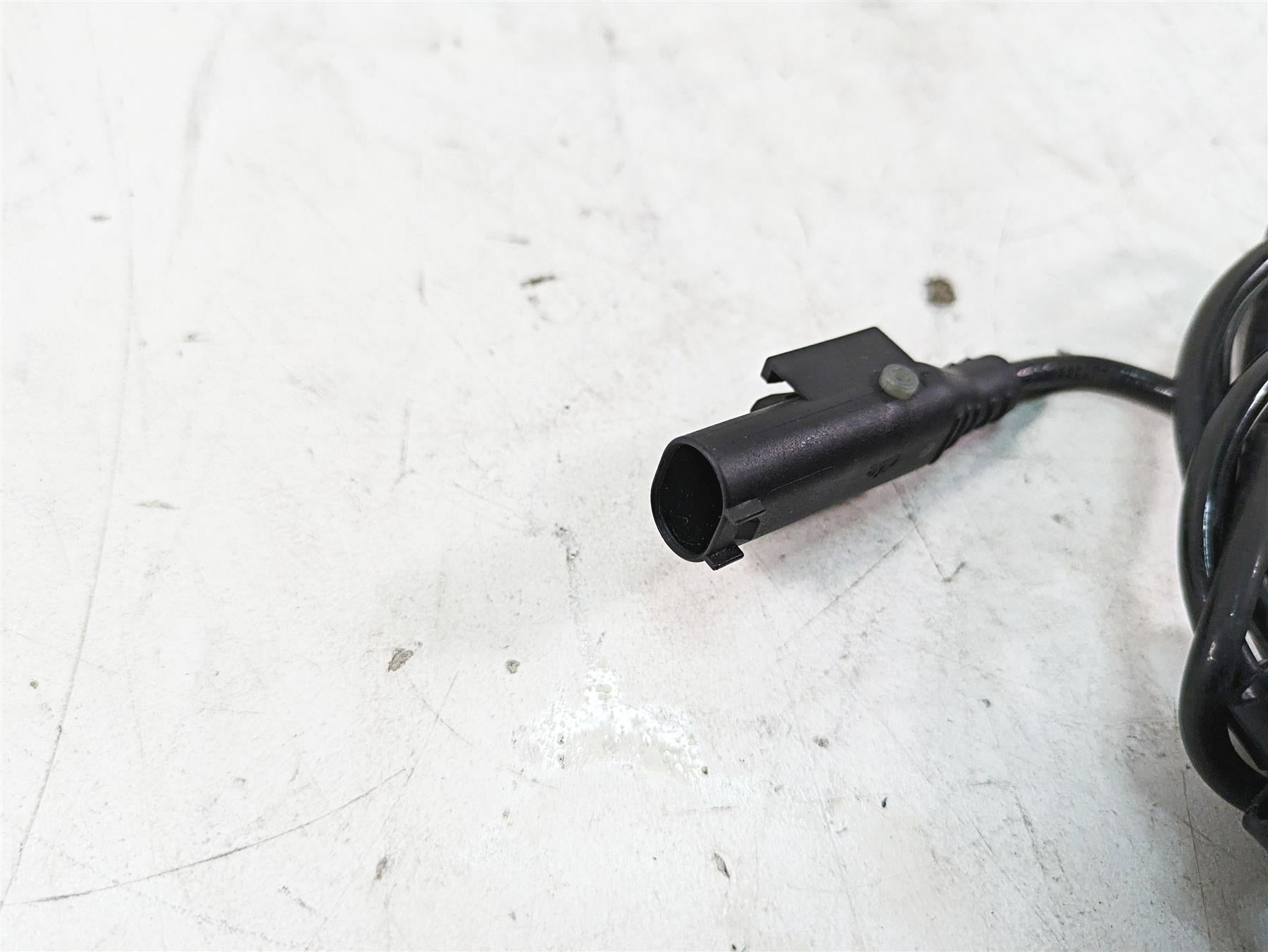 2007 BMW R1200RT K26 Rear Abs Sensor Wheel Speed 34527677824 {{ shop.shopifyCountryName }} - Mototech271