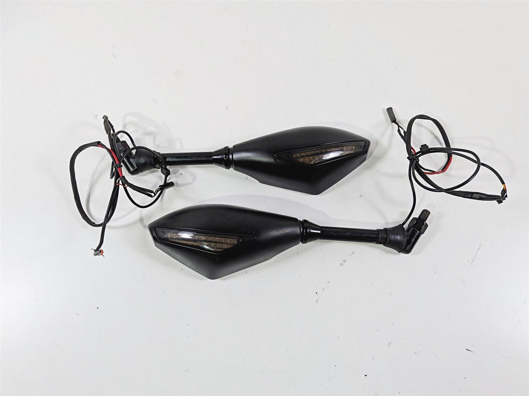2014 Suzuki M109R VZR1800 Boulevard Aftermarket Rear View Blinker Set - Read {{ shop.shopifyCountryName }} - Mototech271