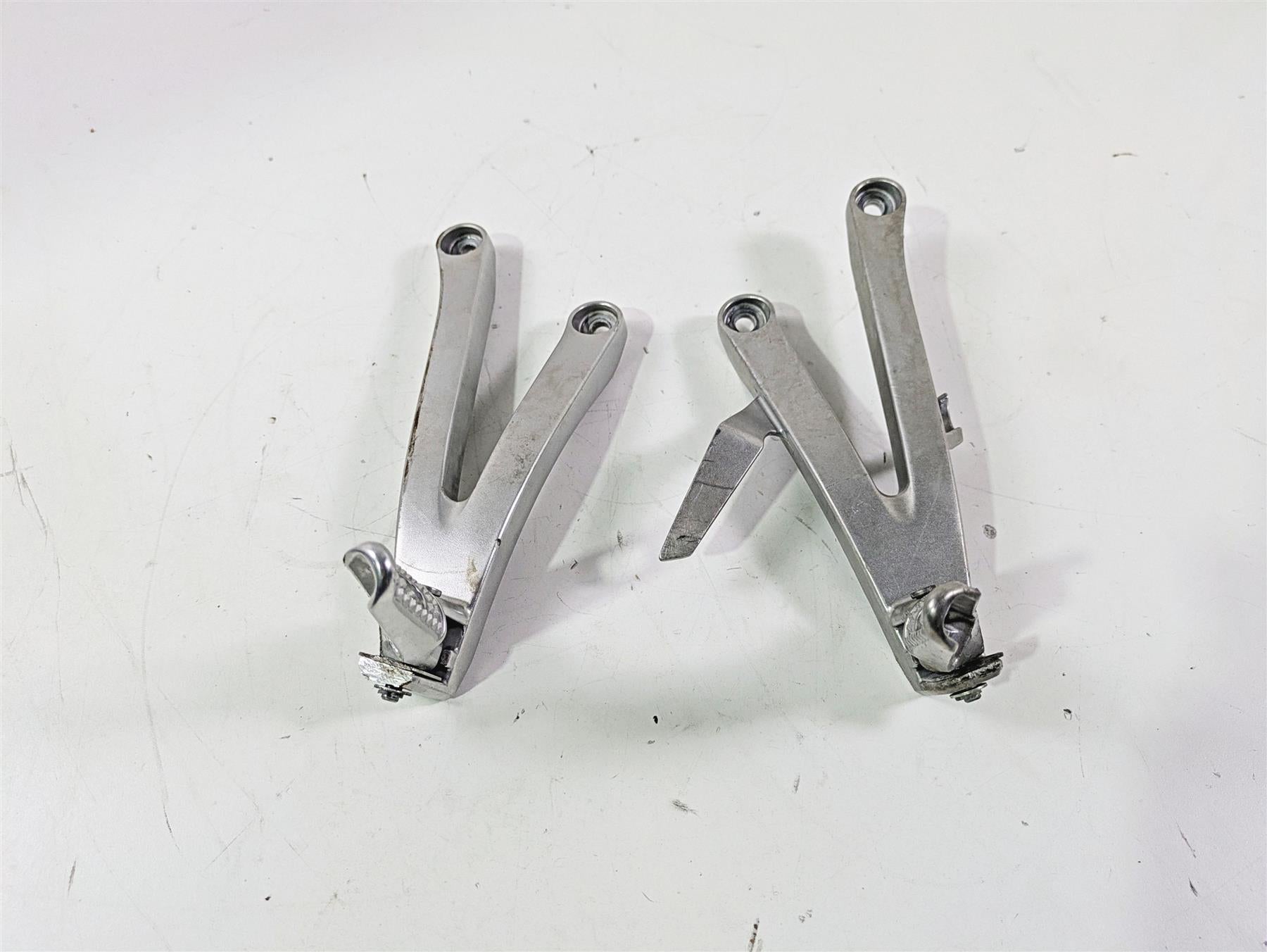 2025 Honda CBR600RR Rear Passenger Footpeg Set 50750-MFJ-D00 50760-MFJ-D00