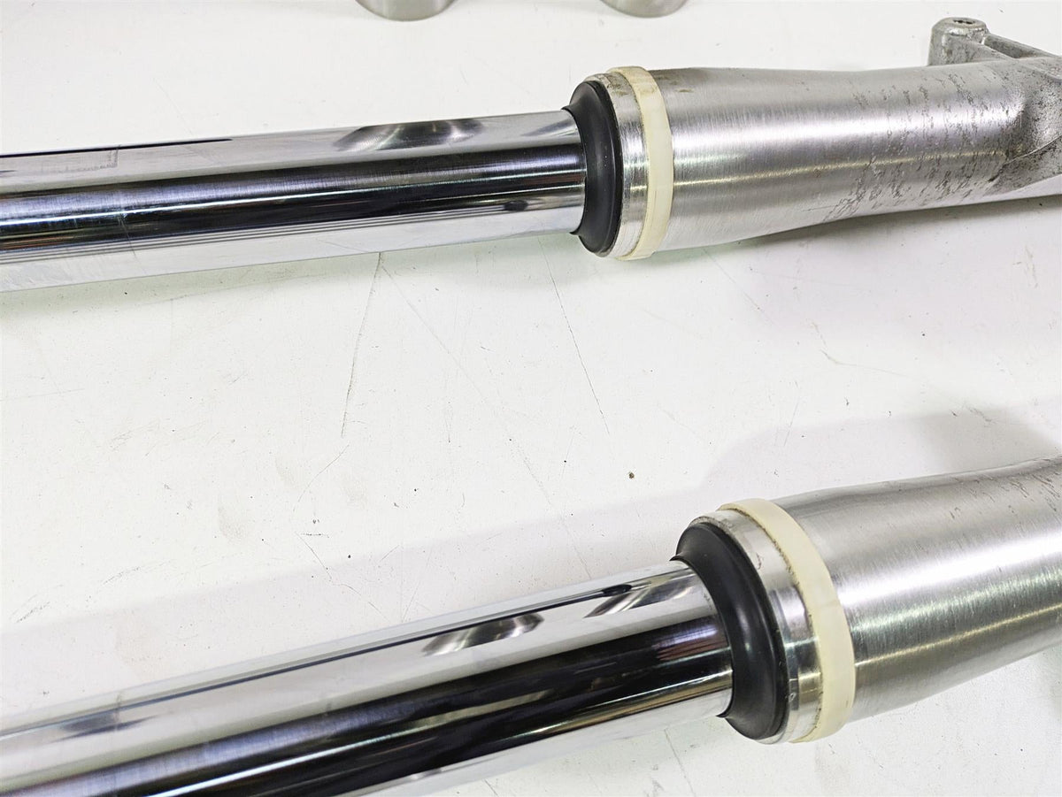 2008 Yamaha XVS1300 V-Star Tourer Front Forks & Triple Tree Set 3D8-23102-00-00 {{ shop.shopifyCountryName }} - Mototech271