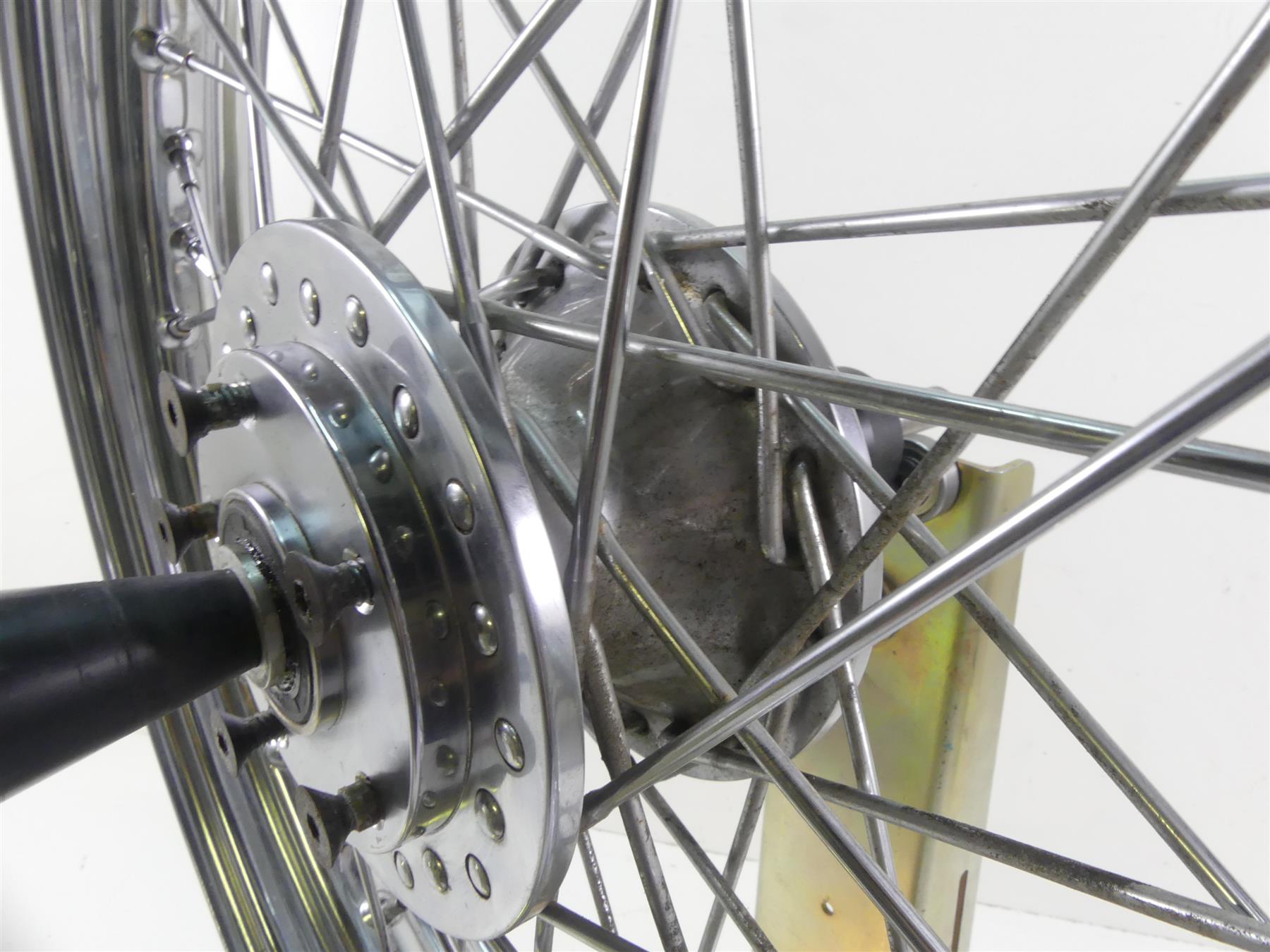 1978 Harley XLH1000 Sportster Ironhead Front Dual Disc Spoke Wheel 43341-78 {{ shop.shopifyCountryName }} - Mototech271