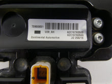 Load image into Gallery viewer, 2020 Harley Softail FXBB Street Bob Speedometer Gauges Instrument M8 3K 70900651
