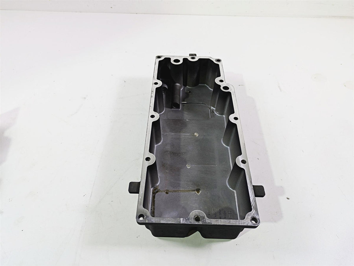 2007 Harley Touring FLHRSE CVO Road King Transmission Oil Pan 62489-99A 62711-99 {{ shop.shopifyCountryName }} - Mototech271