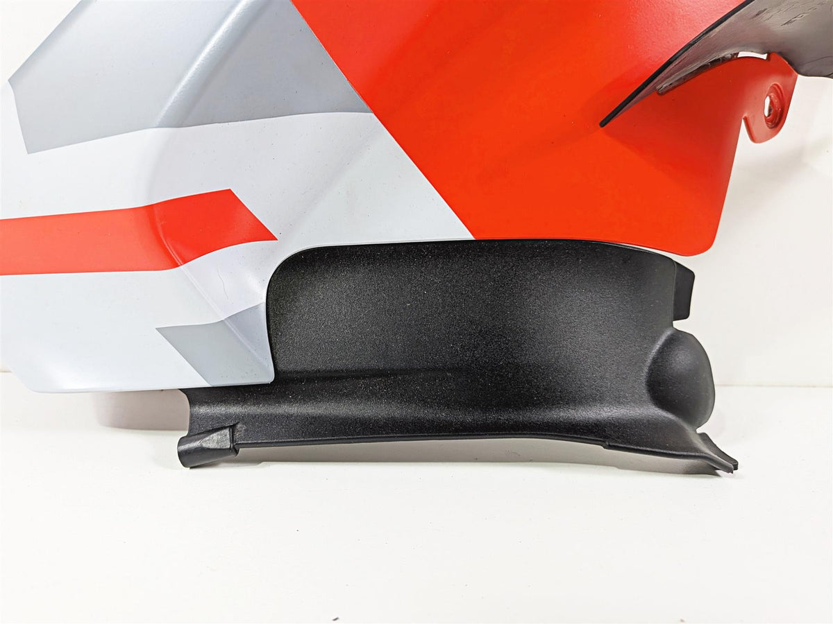 2019 Ducati Panigale V4S V4 S Corse Right Inner Leg Cover Fairing 480P9941BA {{ shop.shopifyCountryName }} - Mototech271