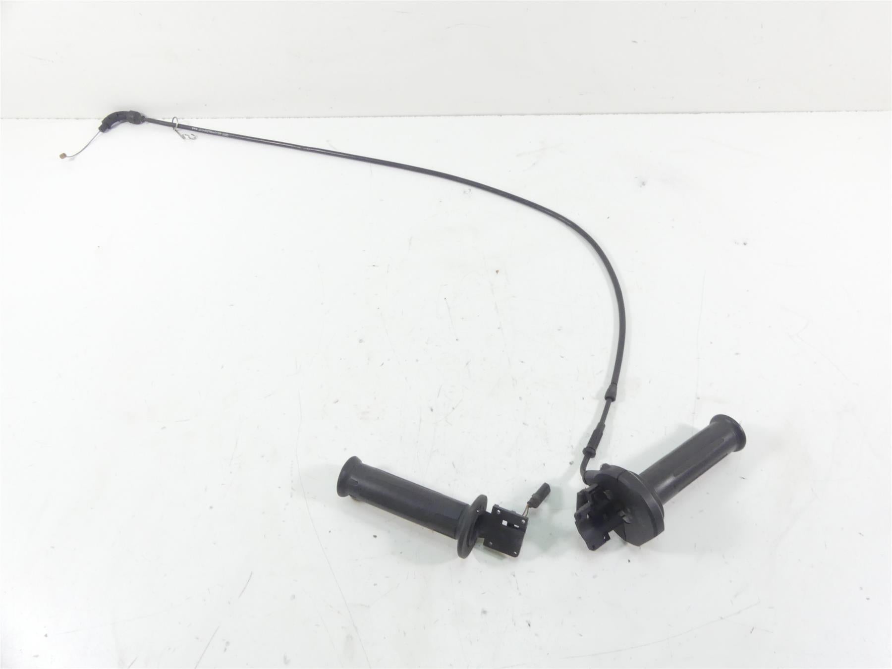 2011 BMW R1200GS K255 Adv Heated Handlebar Grip Set 61317727067 61317695470 | Mototech271
