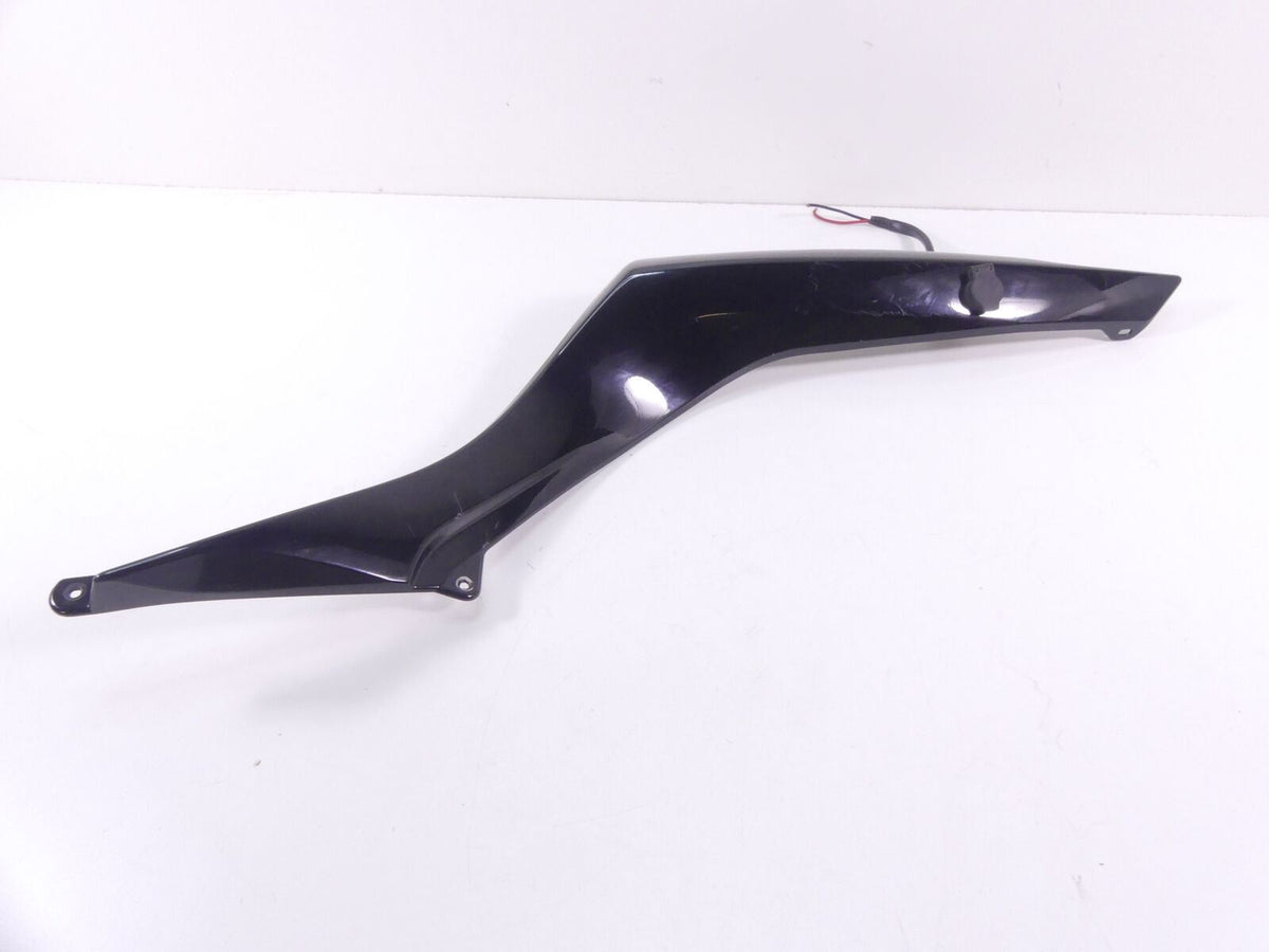 2008 BMW R1200R K27 Right Mid Lateral Trim Panel Fairing Cover - Read 4663769719 {{ shop.shopifyCountryName }} - Mototech271