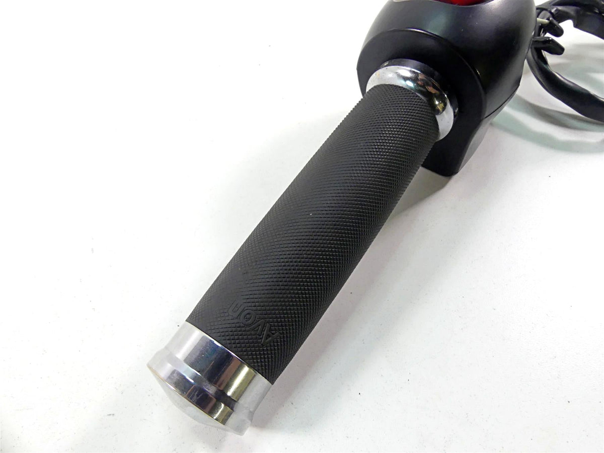 2011 Victory Cross Country Right Control Switch & Throttle Grips - Read 4011357 {{ shop.shopifyCountryName }} - Mototech271