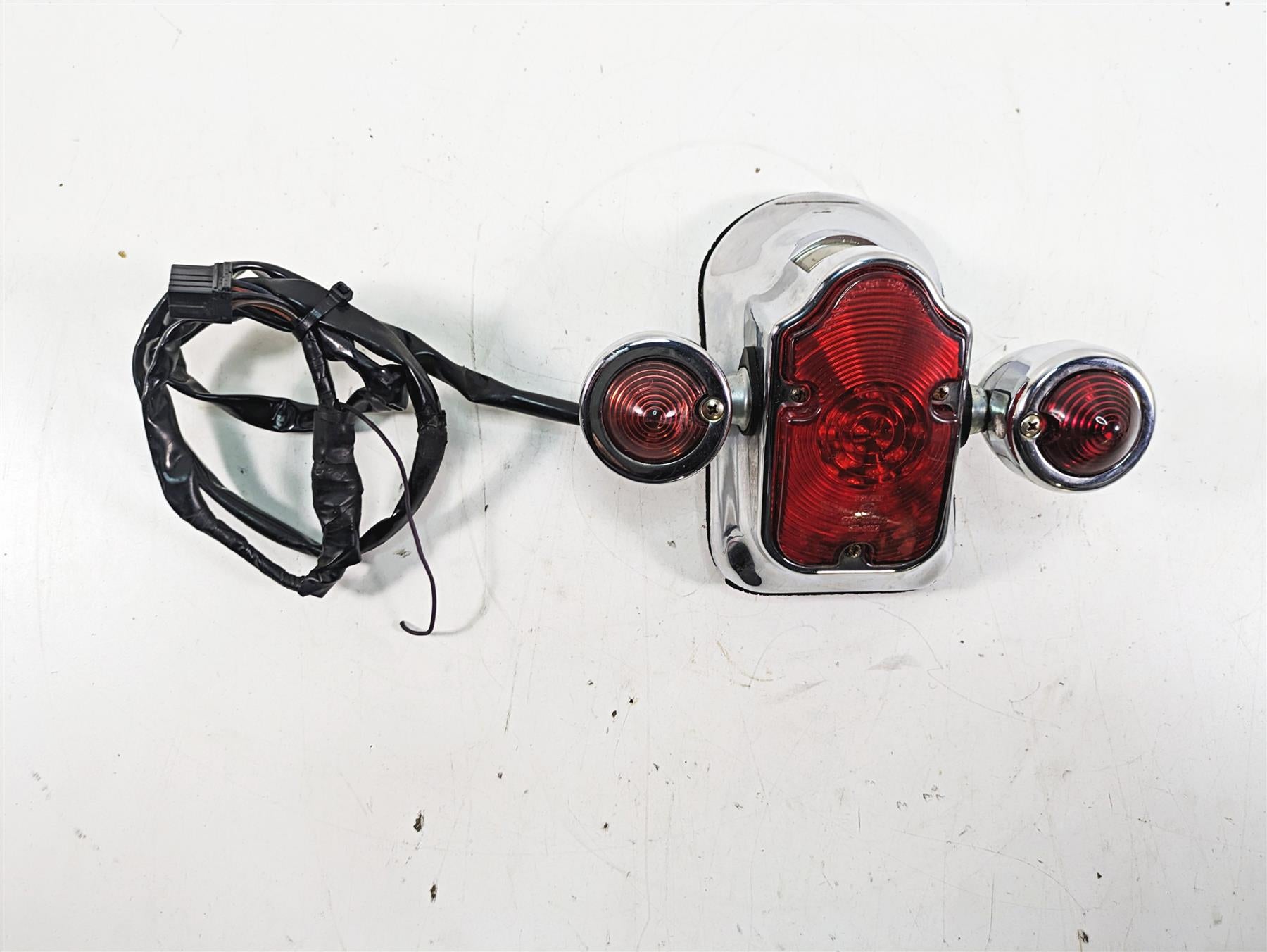2000 Harley FXSTS Softail Springer Rear Tombstone Tail Light Blinker Set {{ shop.shopifyCountryName }} - Mototech271