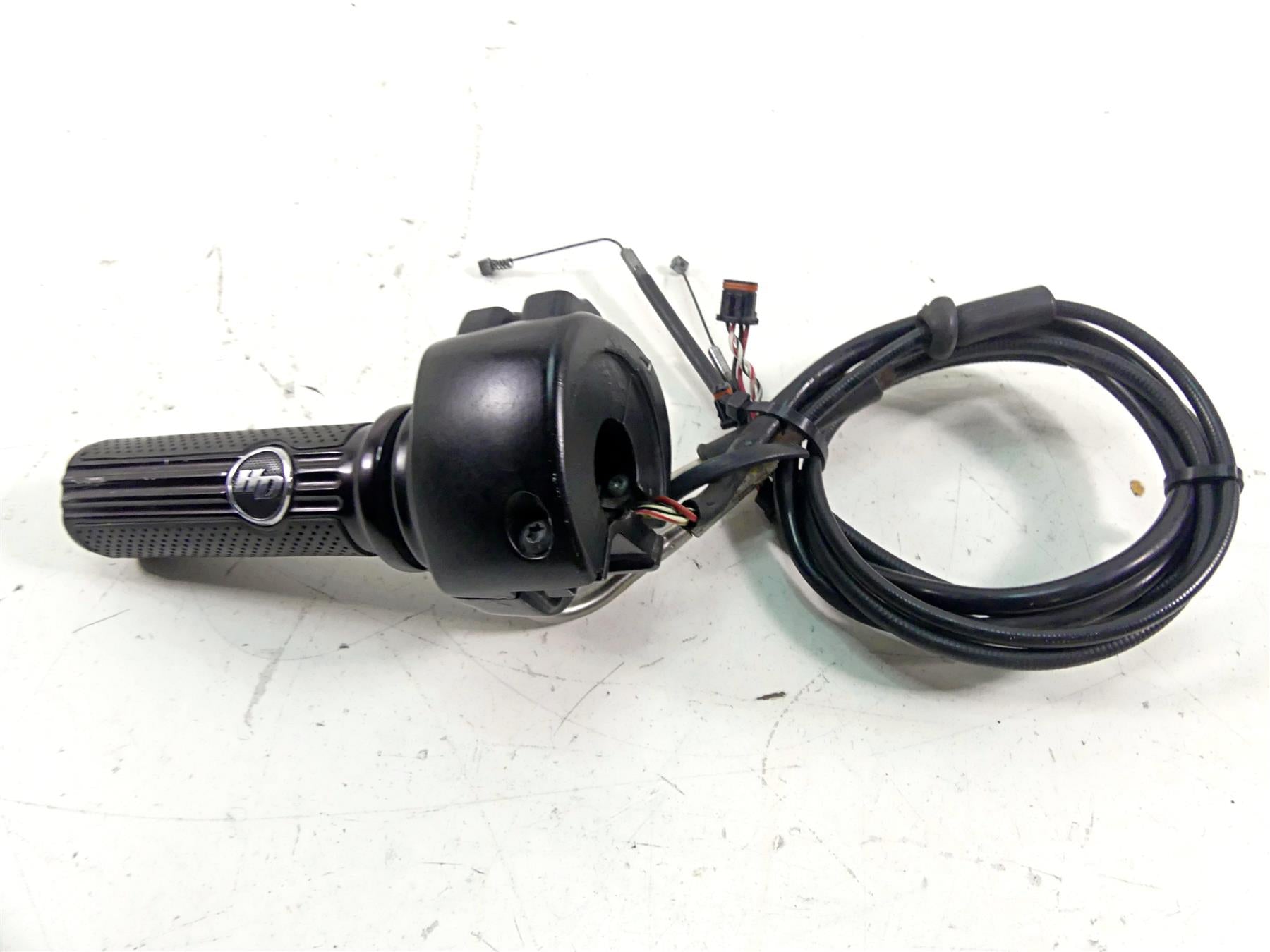 2013 Harley Softail FLSTFB Fat Boy Lo Right Hand Control Switch -Read 72954-11 {{ shop.shopifyCountryName }} - Mototech271