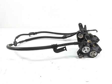 2009 Yamaha XV1900 Raider Front Brake Calipers 1D7-2580T-10-00 1D7-2580U-10-00 {{ shop.shopifyCountryName }} - Mototech271