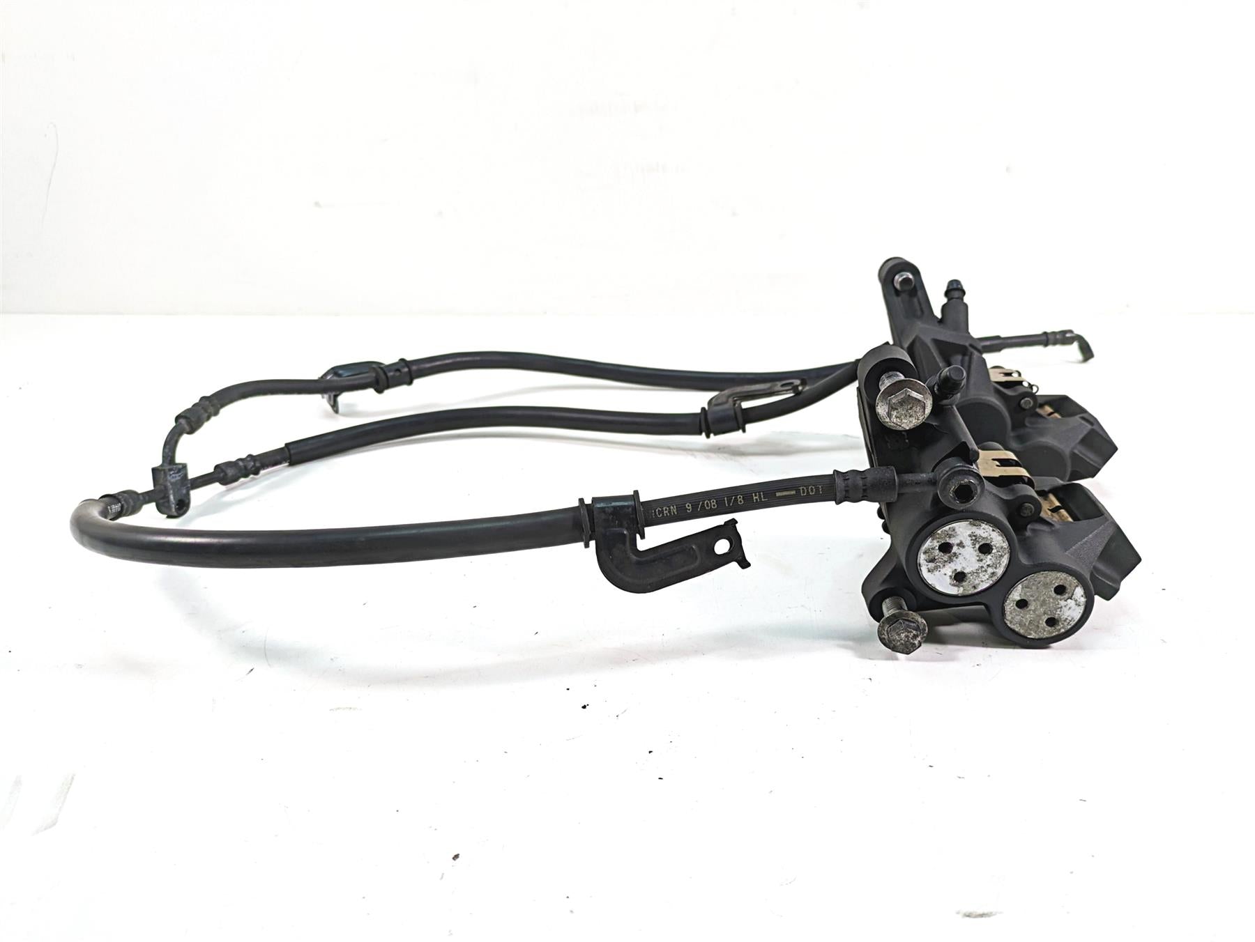 2009 Yamaha XV1900 Raider Front Brake Calipers 1D7-2580T-10-00 1D7-2580U-10-00