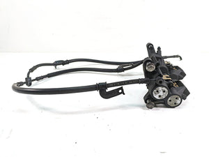 2009 Yamaha XV1900 Raider Front Brake Calipers 1D7-2580T-10-00 1D7-2580U-10-00
