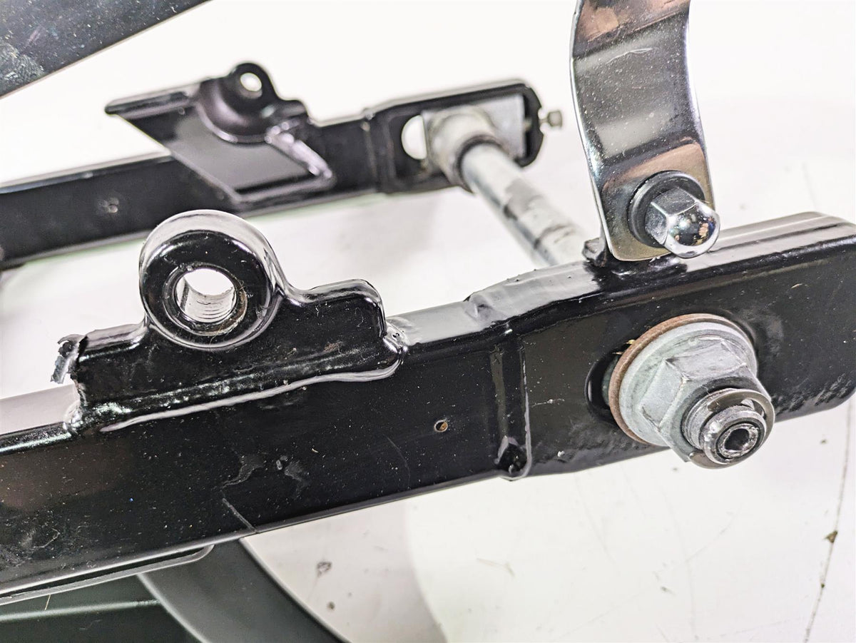 2007 Harley FXDWG Dyna Wide Glide Rear Swingarm & Belt Guards 47820-06 {{ shop.shopifyCountryName }} - Mototech271
