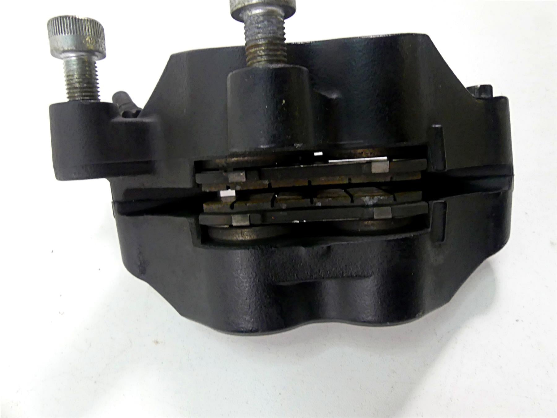 2011 Victory Cross Country Front Brake Caliper Set 1911513 1911512 {{ shop.shopifyCountryName }} - Mototech271