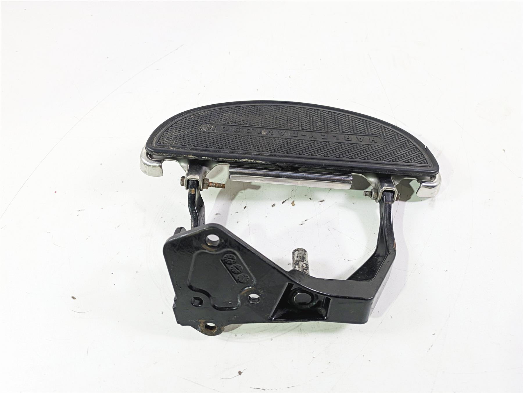 00-09 Harley Davidson Softail Right Front Floorboard 50600026 {{ shop.shopifyCountryName }} - Mototech271