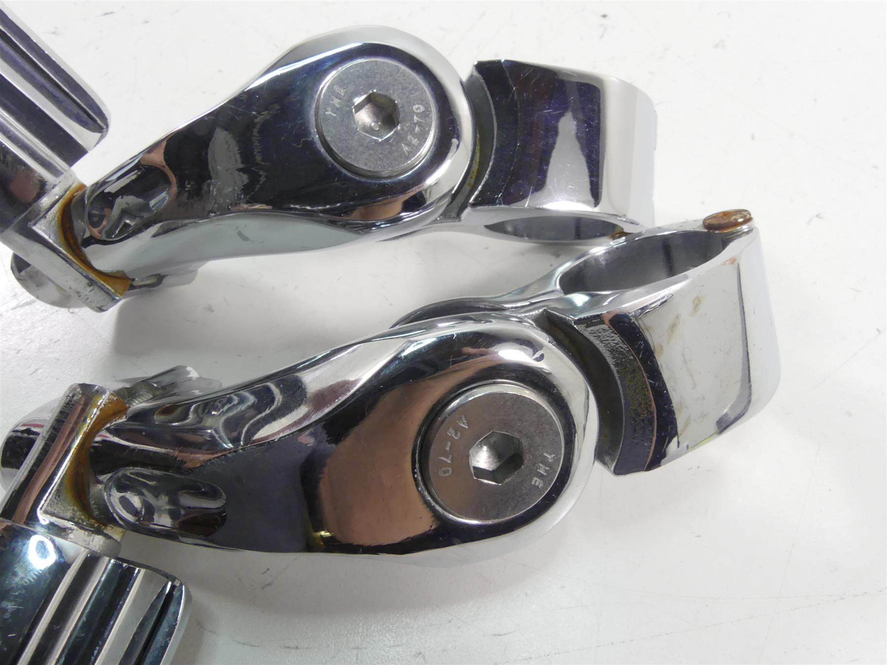 2012 Harley Touring FLHTK Electra Glide Highway Foot Peg 2.5" Set -Read 50830-07A {{ shop.shopifyCountryName }} - Mototech271