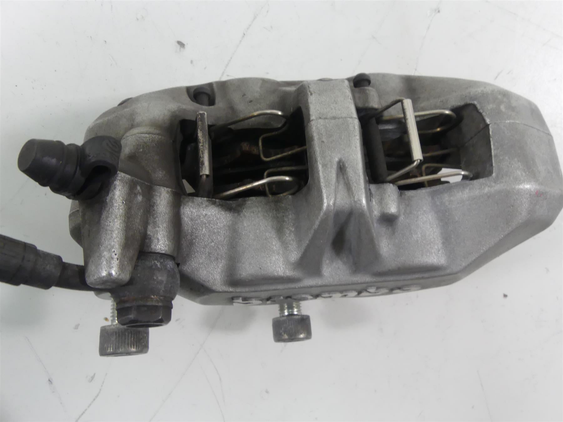 2006 Ducati 999 Biposto Front Brembo Brake Caliper Set 61040501A 61040491A {{ shop.shopifyCountryName }} - Mototech271