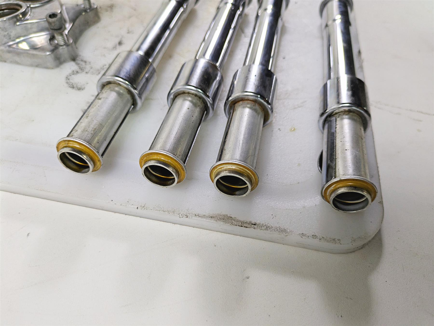 2015 Harley FXDF Dyna Fat Bob Push Rod & Lifter Cover Set 17965-99 17967-99 {{ shop.shopifyCountryName }} - Mototech271