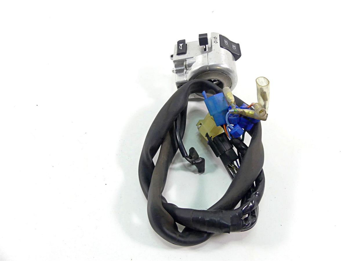 2002 Honda VTX1800 R Left Hand Light Blinker Control Switch 35020-MCH-000 {{ shop.shopifyCountryName }} - Mototech271