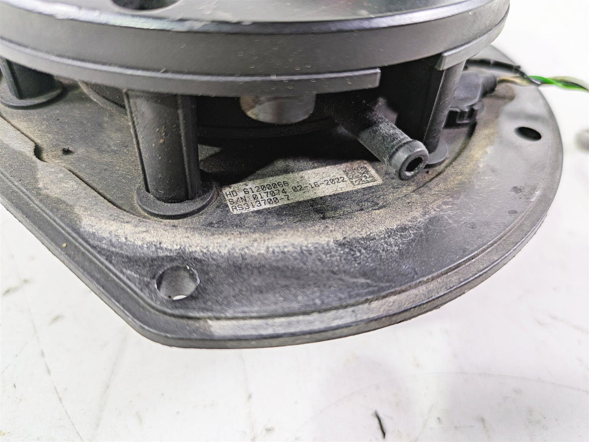 2022 Harley RA1250 S Pan America Fuel Gas Cap & Level Sending Unit 61200068 {{ shop.shopifyCountryName }} - Mototech271