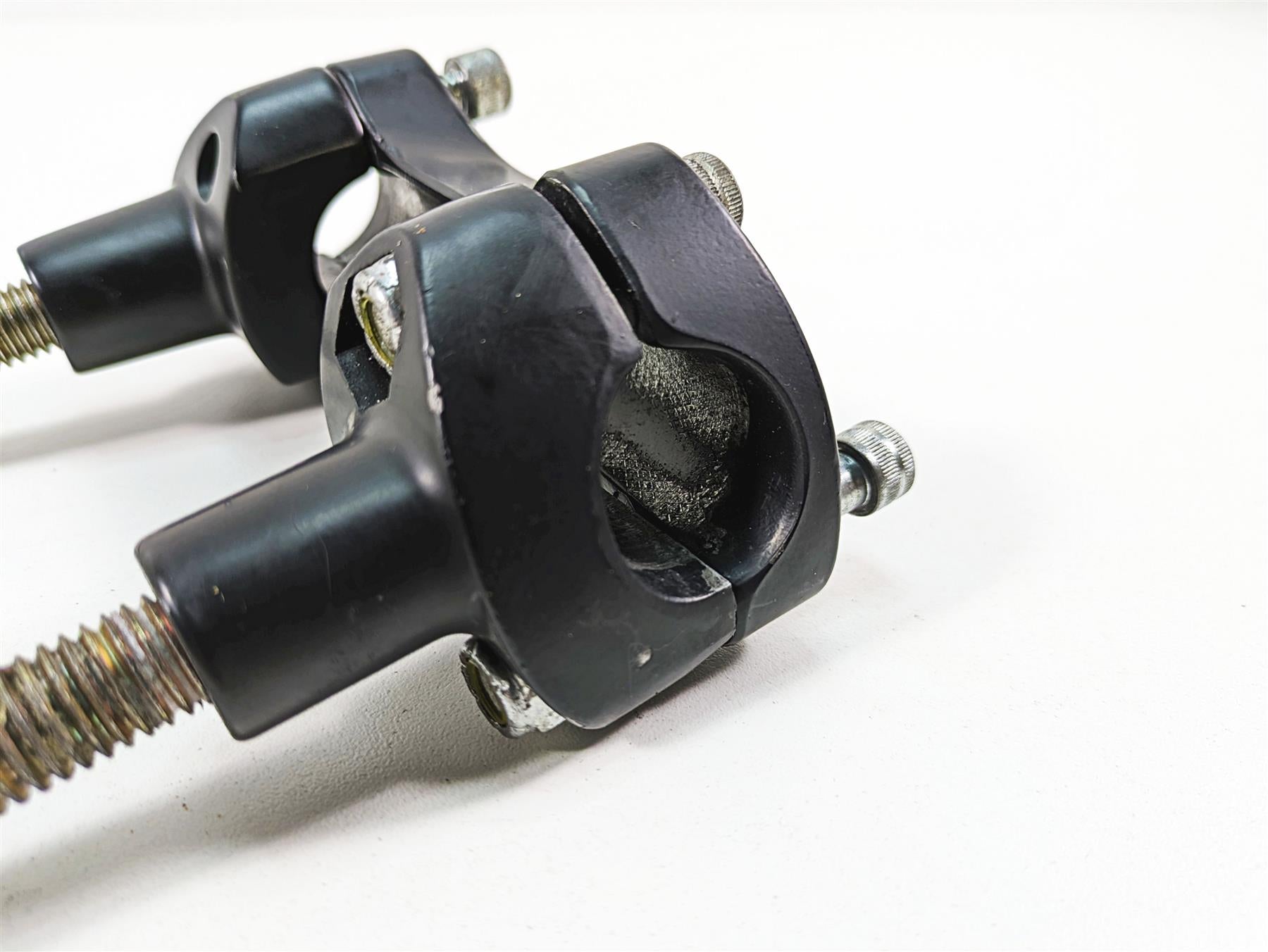 1986 Harley Sportster XLH 883 Handlebar Handle Bar Riser Clamp Set 56115-79A {{ shop.shopifyCountryName }} - Mototech271