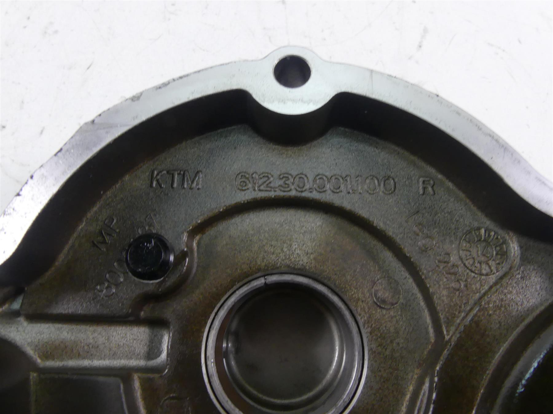 2015 KTM 1290R Super Duke Water Pump & Clutch Cover Set 6133000114441 {{ shop.shopifyCountryName }} - Mototech271