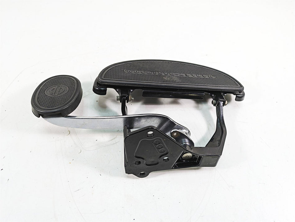 2009 Harley Softail FLSTSB Cross Bones Right Floor Board & Br Ped Set 50600026 {{ shop.shopifyCountryName }} - Mototech271