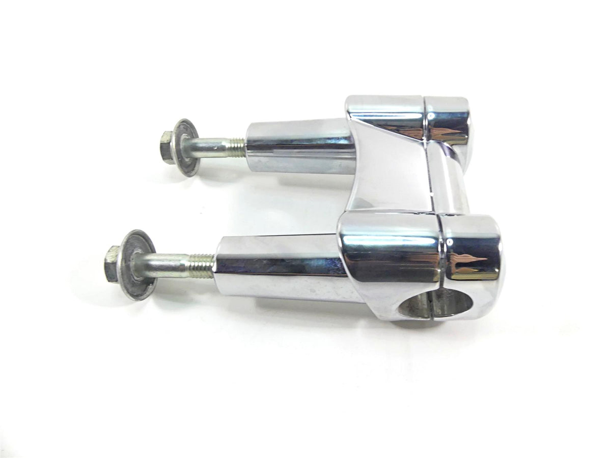 2010 Harley FXDF Dyna Fat Bob Chrome Handlebar Riser Holder Clamps 55858-08 {{ shop.shopifyCountryName }} - Mototech271