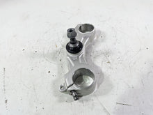 Load image into Gallery viewer, 2022 BMW R1250 RT K052 Lower Triple Tree Steering Clamp 31429443338
