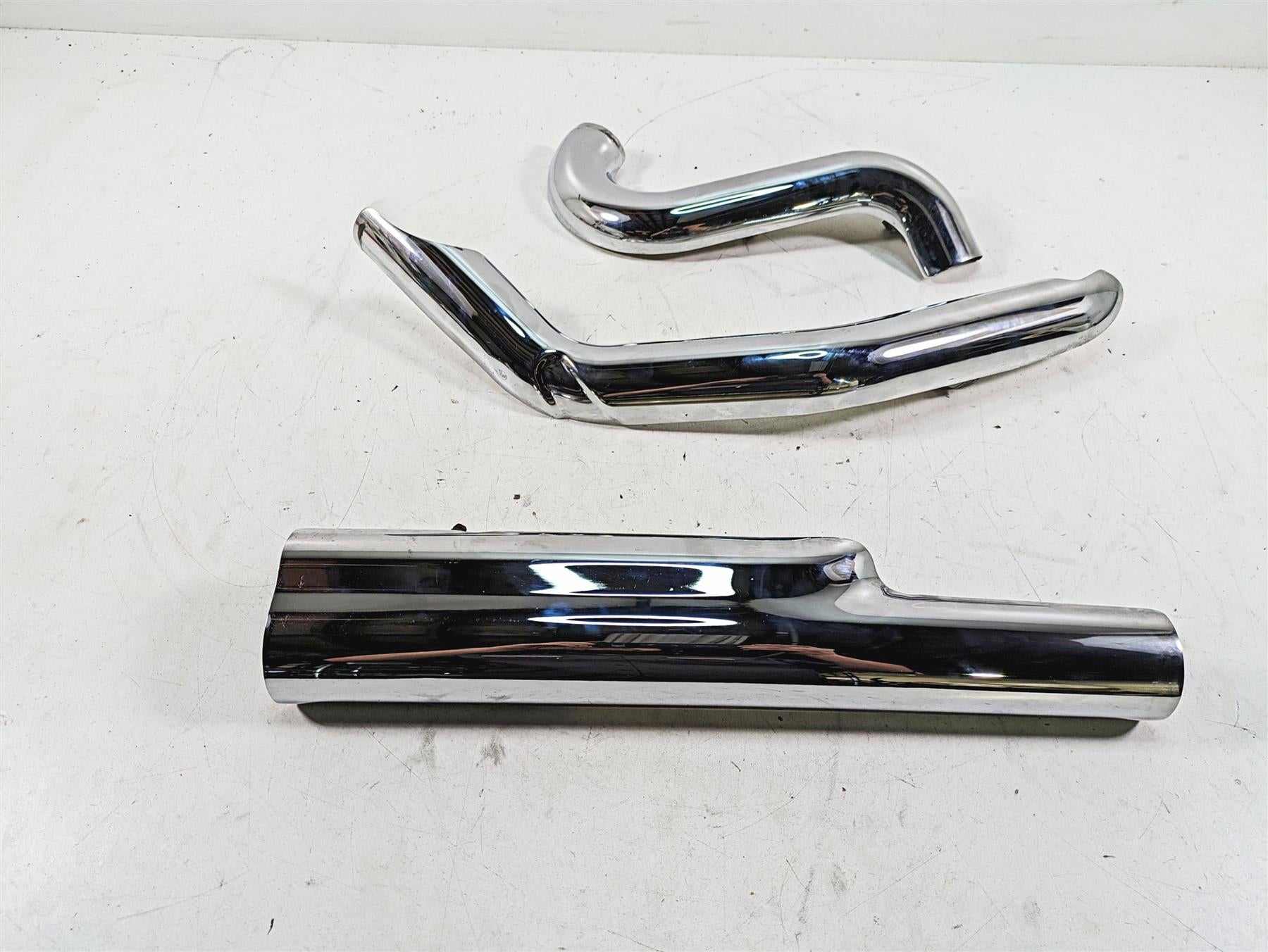 2010 Harley Touring FLHTCU Electra Glide Exhaust Header Heat Shield Set 65952-09 {{ shop.shopifyCountryName }} - Mototech271
