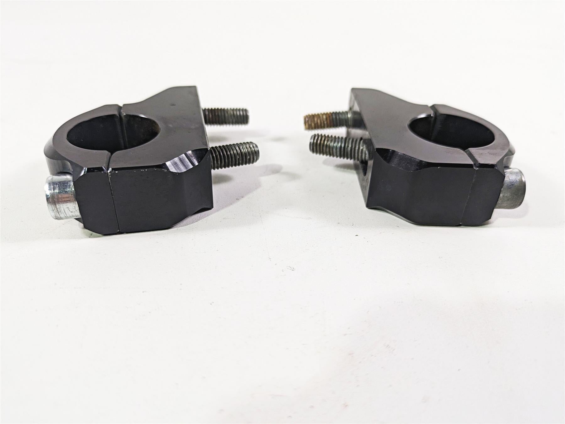 2009 Ducati Multistrada 1100 S Rox 1 1/4" Offset Handlebar Riser 3R-B12POEK {{ shop.shopifyCountryName }} - Mototech271